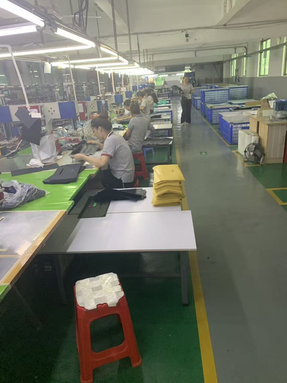 Suya davamlı Duffel Çanta İstehsalçısını Necə Seçmək olar